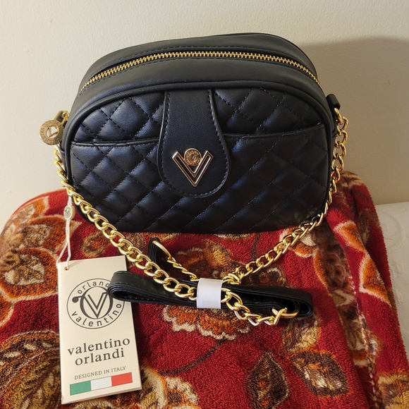🇮🇹 Valentino Orlandi Black zip crossbody. NWT. - Picture 1 of 6